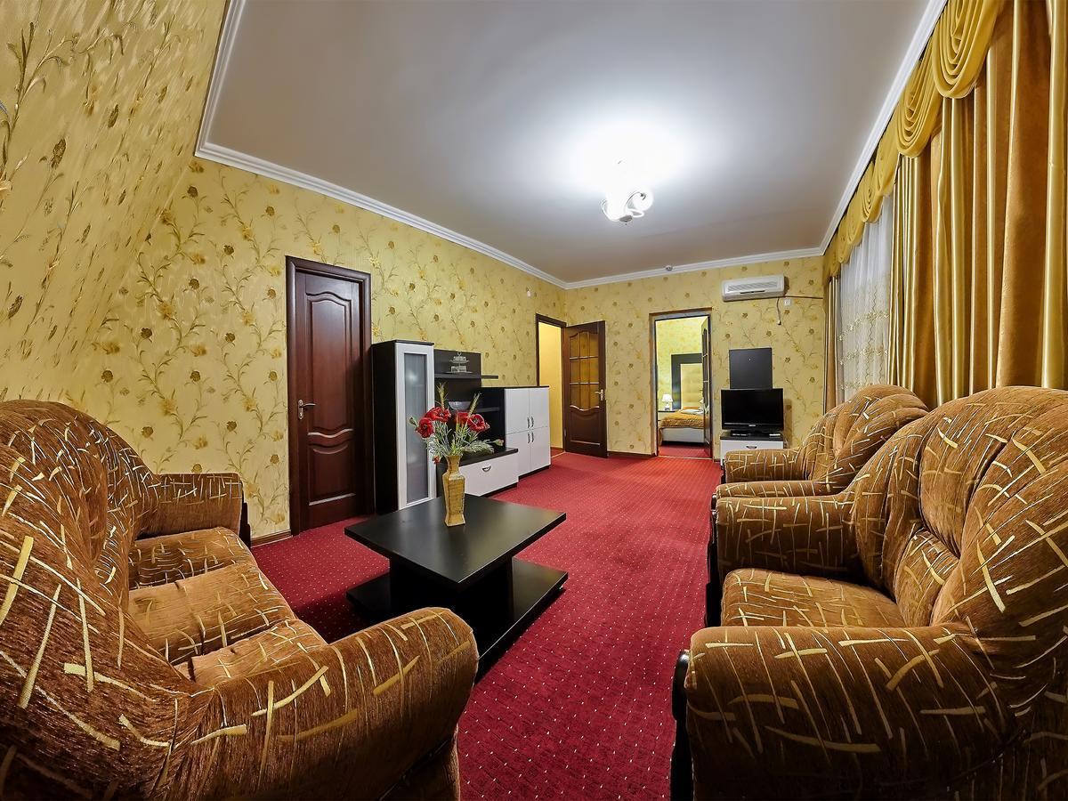 Hotel Sanatorium Elite Dnipro Truskavets Exterior foto