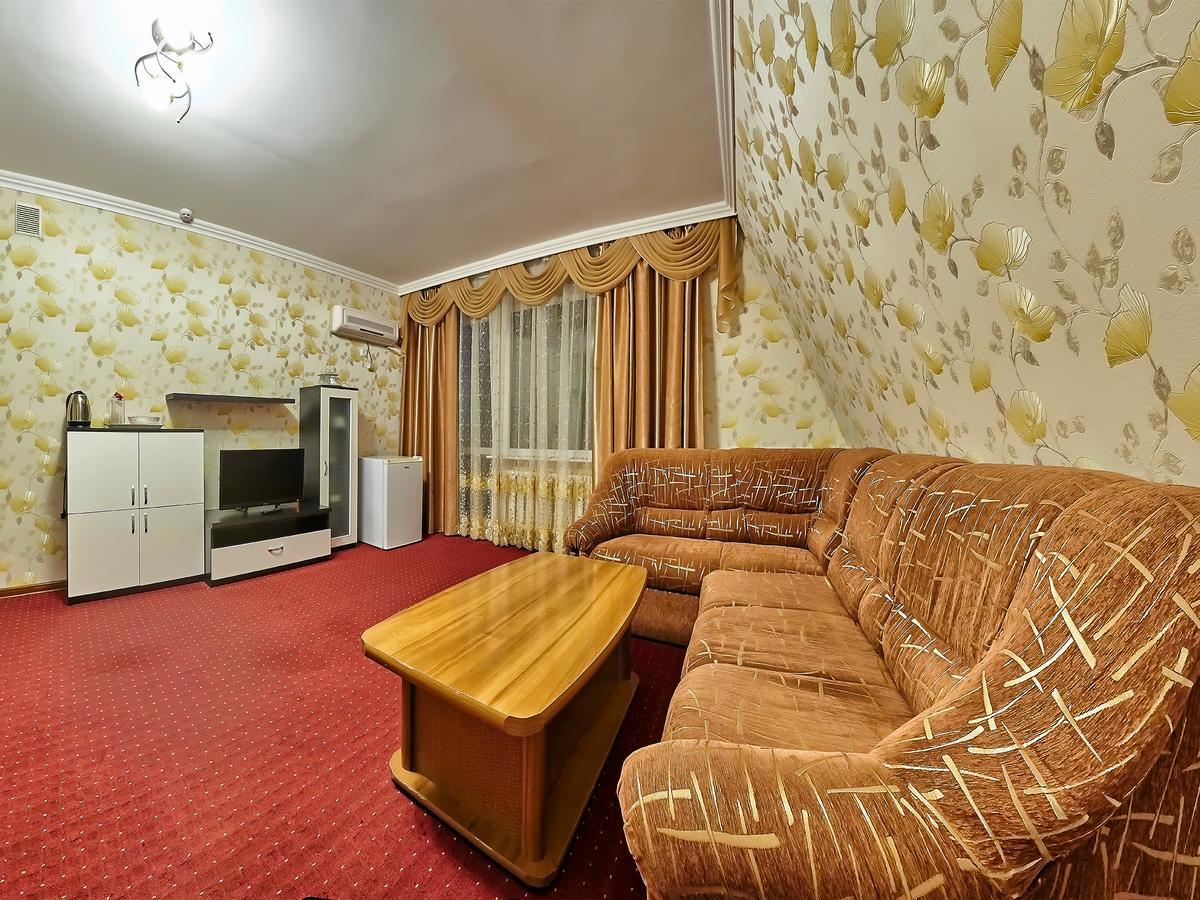 Hotel Sanatorium Elite Dnipro Truskavets Exterior foto